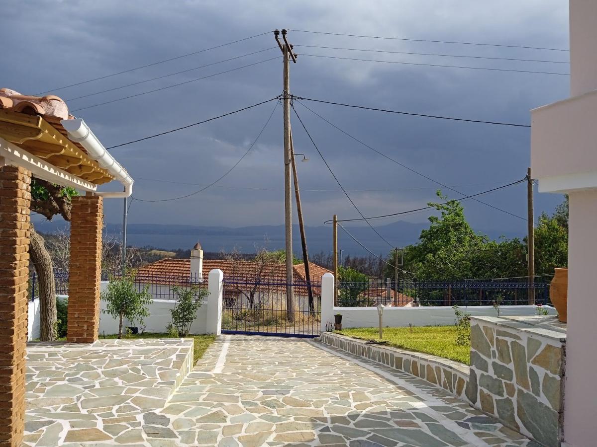 Σπίτι στο βουνό αλλά μια ανάσα από τη θάλασσα Βίλα Paleochori Εξωτερικό φωτογραφία